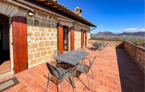 2 Bedroom Cozy Apartment In Gubbio Gubbio